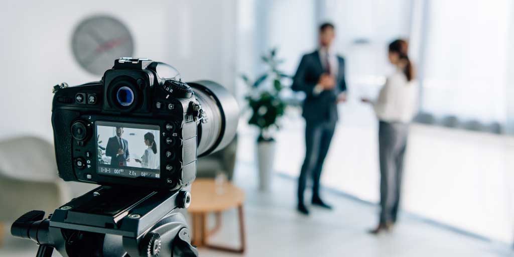 Pourquoi votre Entreprise a besoin d’une vidéo de présentation : 5 raisons cruciales